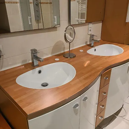 Apartmán Loft Avec Spa Et Billard *