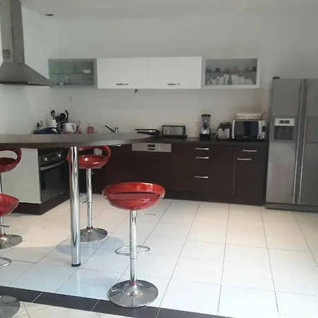 Apartamento Loft Avec Spa Et Billard
